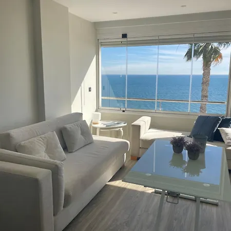Moderno Piso Mirando Al Mar Appartement